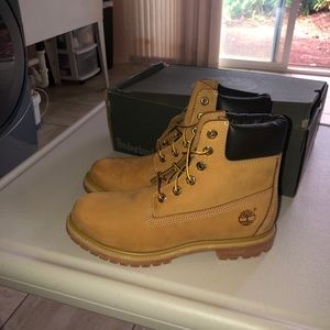 Tan/Standard Womens Timberland Boots